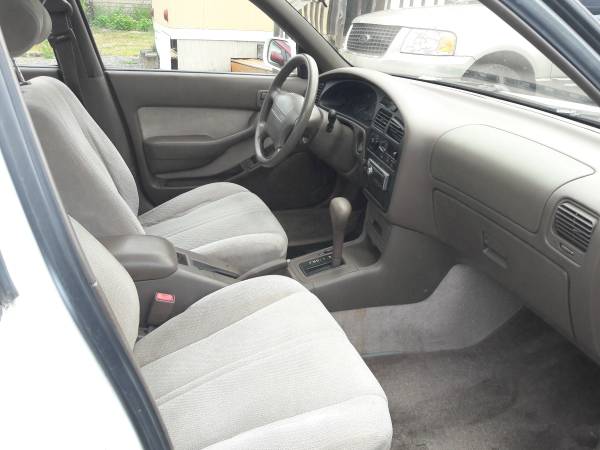 1995 Toyota Camry *gas saver* - cars & trucks - by dealer - vehicle... for sale in Renton, WA – photo 11