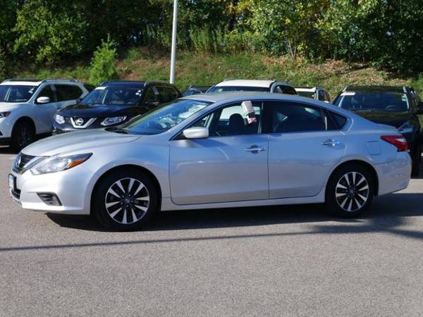 2016 Nissan Altima 4dr Sdn I4 2.5 SV for sale in Inver Grove Heights, MN – photo 6