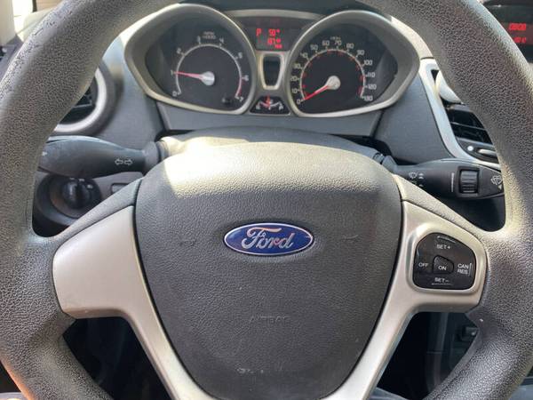 2011 Ford Fiesta SE 4dr Sedan - - by dealer - vehicle for sale in Maywood, IL – photo 21