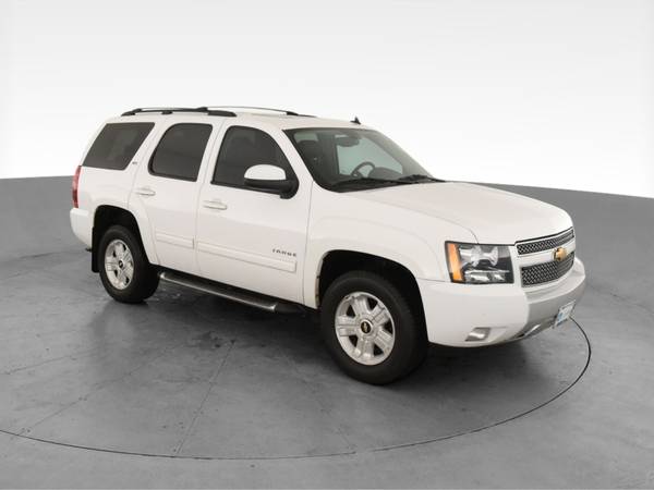 2012 Chevy Chevrolet Tahoe LT Sport Utility 4D suv White - FINANCE -... for sale in Providence, RI – photo 15