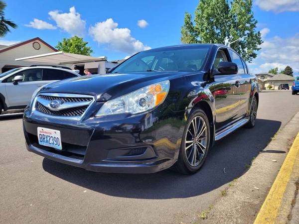 2010 Subaru Legacy 6spd CLEAN for sale in Battle ground, OR – photo 2