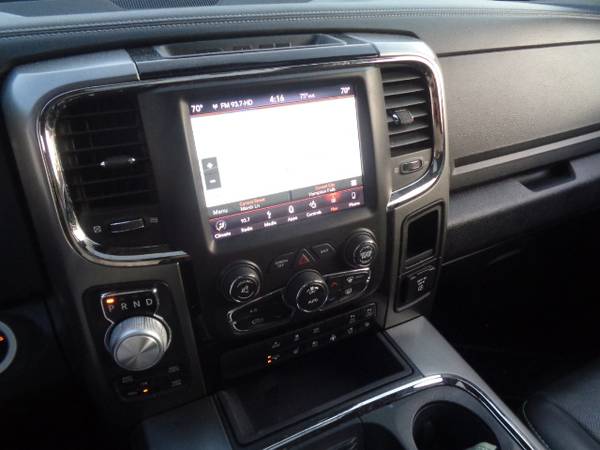 2018 Ram 1500 NIGHT Crew Cab 4x4 NAV Leather LOADED 1-Owner Clean for sale in Hampton Falls, NH – photo 13
