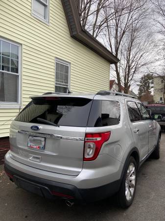 2011 Ford Explorer 4x4 3.5l V6 SUPER PRICE!! Only - cars & trucks -... for sale in Manchester, NH – photo 2