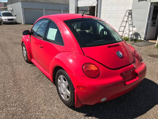 2001 VW Beetle - 122, 000 miles! - - by dealer for sale in Oshkosh, WI – photo 5