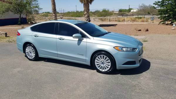 Great fuel economy! 2014 Ford Fusion SE Hybrid! - - by for sale in Alamogordo, NM – photo 24