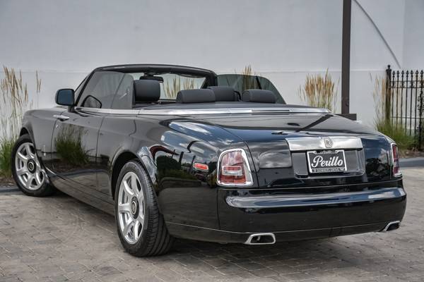 2016 Rolls-Royce Phantom Coupe coupe Diamond Black for sale in Downers Grove, IL – photo 7