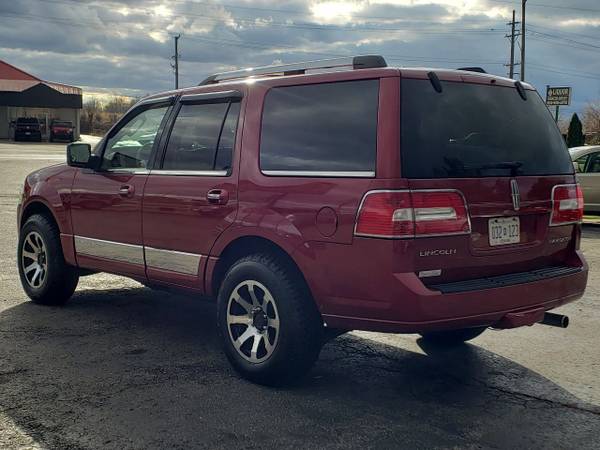 2008 Lincoln Navigator, Clean Carfax, 4X4, DVD, Backup Camera,... for sale in Lapeer, MI – photo 3