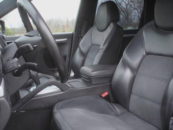 2010 Porsche Cayenne GTS AWD SUV - 405 Horsepower! All Service for sale in Bethlehem, PA – photo 9