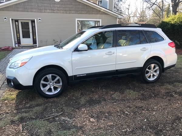 2013 Subaru Outback Limited - cars & trucks - by owner - vehicle... for sale in BLOOMFIELD HILLS, MI – photo 2