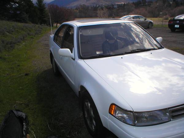 1991 Nissan Maxima for sale in Ashland, OR – photo 5