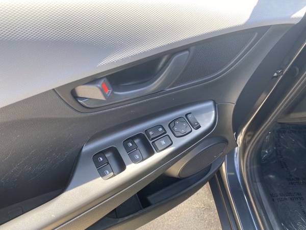 2018 Hyundai Kona SEL - - by dealer - vehicle for sale in Tucson, AZ – photo 13
