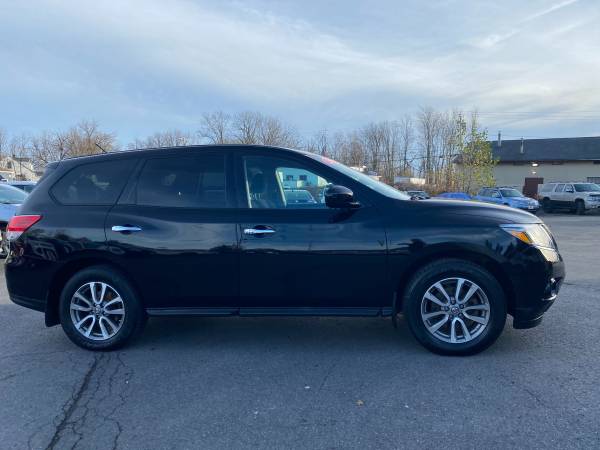 2014 NISSAN PATHFINDER S! APPLY ONLINE TODAY FOR AN EASY... for sale in N SYRACUSE, NY – photo 2