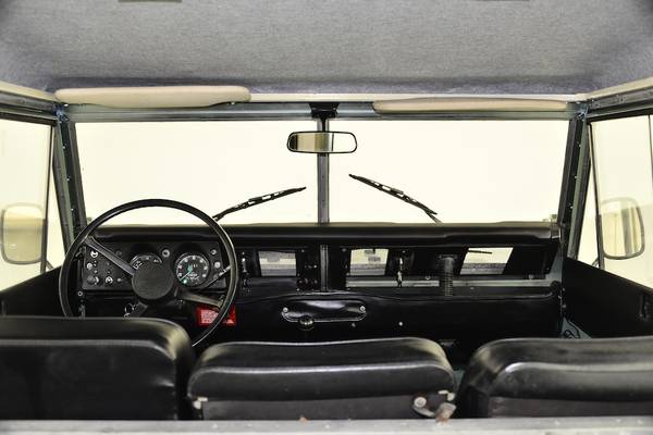 1983 Land Rover Series III - cars & trucks - by dealer - vehicle... for sale in Van Nuys, CA – photo 17