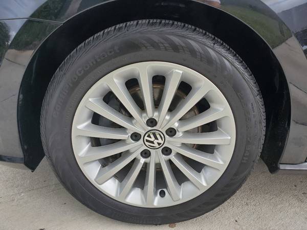 2017 *Volkswagen* *Passat* *1.8T SE Automatic* Deep for sale in Coconut Creek, FL – photo 4