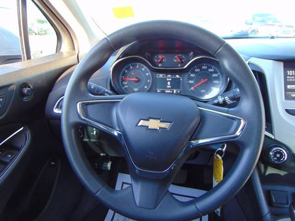 2018 Chevy Cruze Ls (*Mileage: 35,980!) - cars & trucks - by dealer... for sale in Devine, TX – photo 16