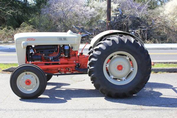Lot 111-1953 Ford Golden Jubilee Tractor Lucky Collector Car for sale in Other, FL – photo 5