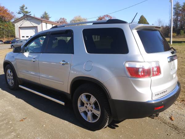 2010 GMC Acadia SLT AWD "3rd Row Seats, No Rust, New Sticker" - cars... for sale in Windsor, ME – photo 8