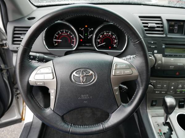 2008 Toyota Highlander Sport - - by dealer - vehicle for sale in Maplewood, MN – photo 24