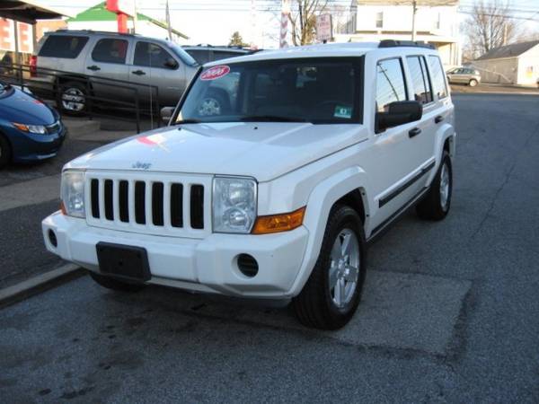 2006 Jeep Commander 4WD - BIG BIG SAVINGS! - - by for sale in Prospect Park, NJ – photo 2