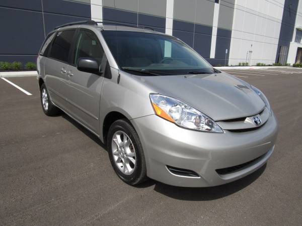 2006 TOYOTA SIENNA LE AWD - - by dealer - vehicle for sale in Kansas City, MO – photo 3