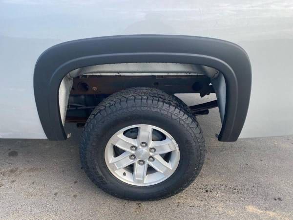 2010 Chevrolet Chevy Silverado 1500 Work Truck 4x2 2dr Regular Cab 8 for sale in Ponca, SD – photo 17