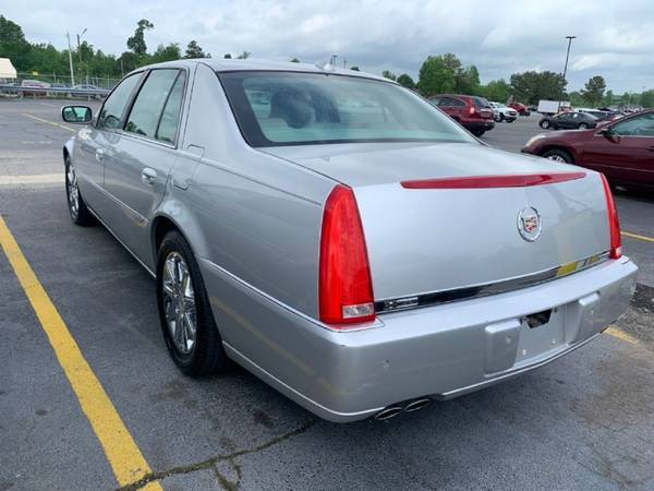 2011 CADILLAC DTS PREMIUM COLLECTION - - by dealer for sale in Memphis, MS – photo 7