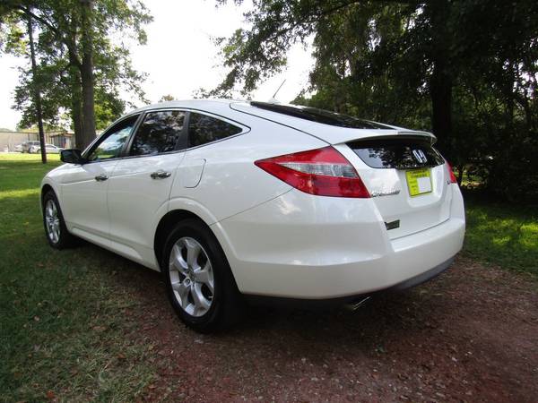 2012 *Honda* *Crosstour* *fully loaded with leather car - cars &... for sale in Garden city, GA – photo 16