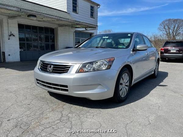 2009 Honda Accord LX Sedan AT 5-Speed Automatic - - by for sale in Lancaster, PA – photo 4