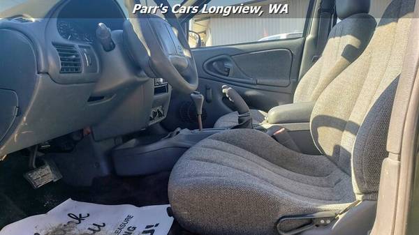 2000 Chevrolet Cavalier - cars & trucks - by dealer - vehicle... for sale in Longview, OR – photo 9