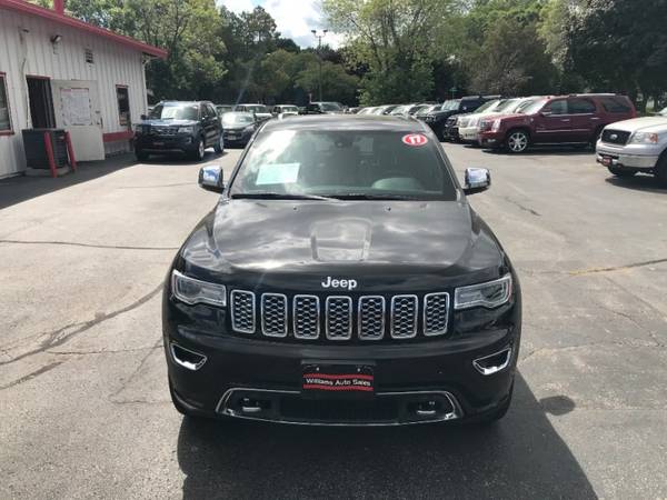 2017 Jeep Grand Cherokee Overland for sale in Green Bay, WI – photo 9