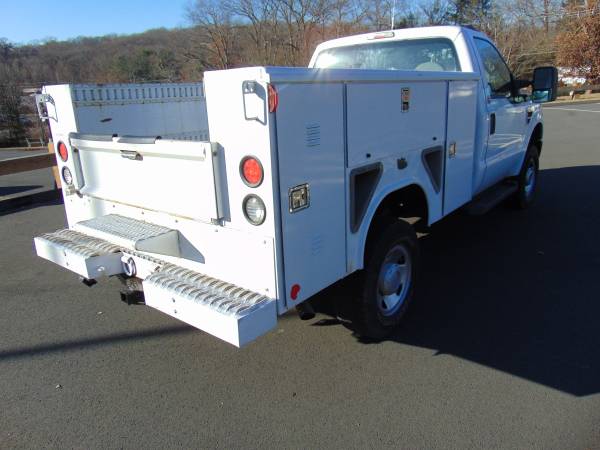 2008 Ford F350 Utility - - by dealer - vehicle for sale in Waterbury, CT – photo 6