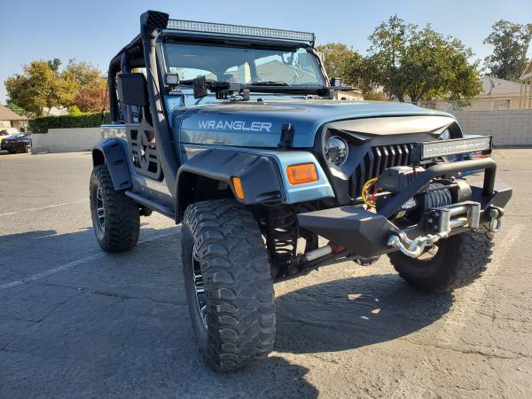 1999 Jeep Wrangler - lots and lots of beautiful upgrades for sale in Fresno, CA