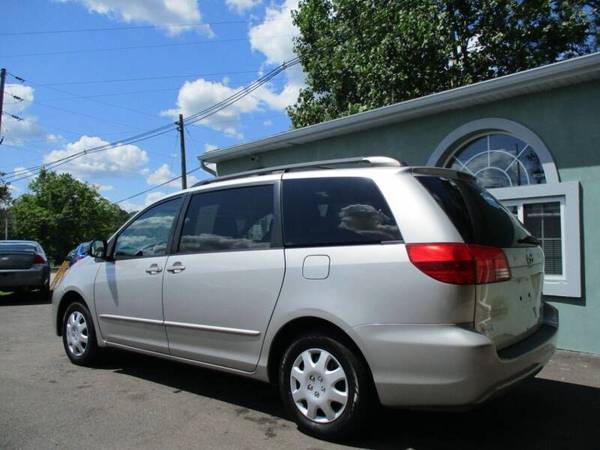 2004 Toyota Sienna LE 7 Passenger 4dr Mini Van - cars & trucks - by... for sale in Liberty, OH – photo 6