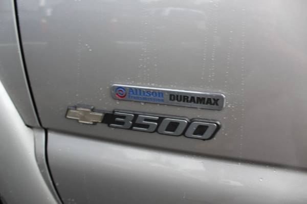 2006 Chevrolet Silverado 3500 Crew LBZ Duramax 4x4 Low Miles Text... for sale in Knoxville, TN – photo 17