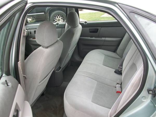 2006 FORD TAURUS SEL ONLY 44, 872 MILES - - by for sale in Muskego, WI – photo 20