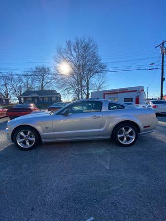 2009 Ford Mustang GT (Low Miles) - - by dealer for sale in Jackson, TN – photo 8