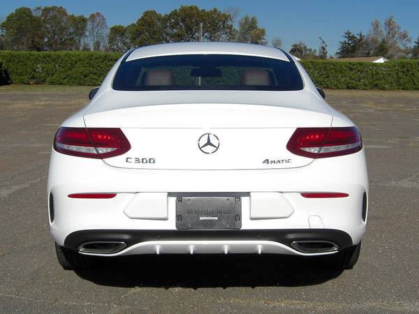 ► 2017 MERCEDES BENZ C300 COUPE - AWD, NAVI, PANO ROOF, AMG WHEELS -... for sale in East Windsor, CT – photo 4
