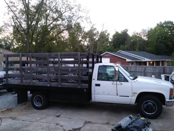 1998 GMC 3500 12' Stakebed for sale in Montgomery, AL – photo 3
