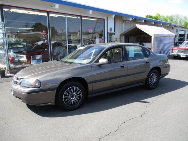 2003 CHEVY IMPALA SEDAN 172k - - by dealer - vehicle for sale in Longview, OR – photo 2