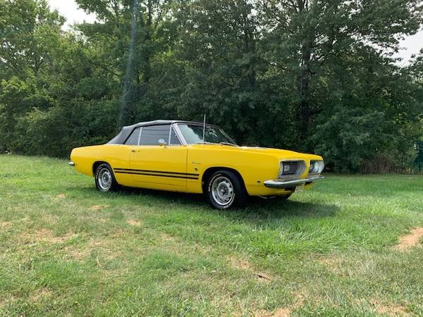 1968 PLYMOUTH BARRACUDA - cars & trucks - by owner - vehicle... for sale in Woodbridge, NJ – photo 4