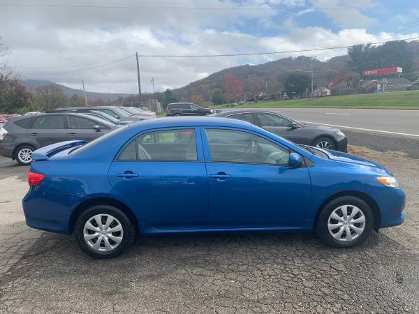 2010 Toyota Corolla LE*Clean Title*Runs and Drives Perfect*138K -... for sale in Vinton, VA – photo 4