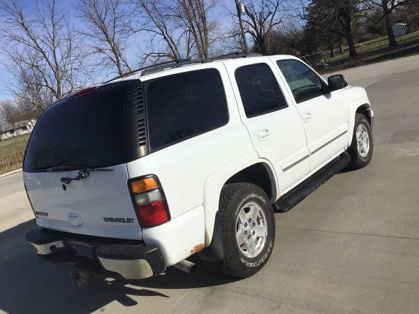 White Chevy Tahoe 1500 4X4 - cars & trucks - by dealer - vehicle... for sale in Dallas Center, IA – photo 13