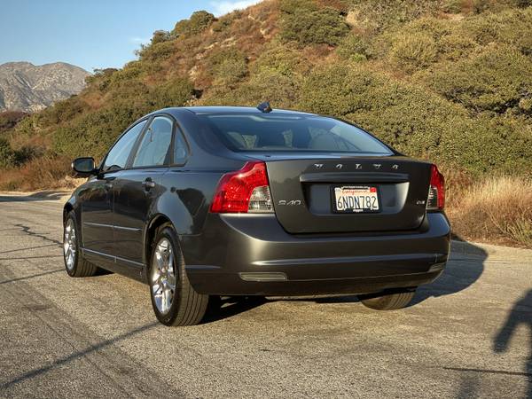 2010 Volvo S40 - cars & trucks - by dealer - vehicle automotive sale for sale in Los Angeles, CA – photo 12