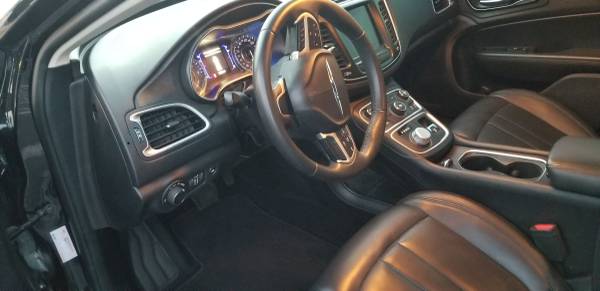 2017 Chrysler 200 Limited - - by dealer - vehicle for sale in Port Charlotte, FL – photo 10