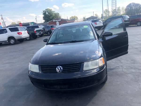 ‘00 VW Passat for sale in Indianapolis, IN – photo 3