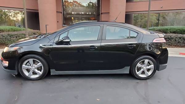2011 CHEVY VOLT - LOADED/BOSE/SUPER CLEAN/NEEDS NOTHING - cars &... for sale in Peachtree Corners, GA – photo 3