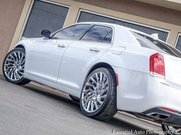 2016 Chrysler 300 C RWD -GET APPROVED for sale in CRESTWOOD, IL – photo 10