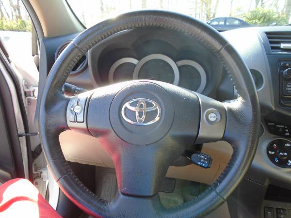 2012 Toyota RAV4 LIMITED Sunroof/Leather 109k 2 5L/28 MPG for sale in Hickory, TN – photo 11