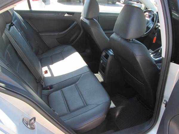 2011 Volkswagen Jetta 2.5SE ** 106,173 Miles for sale in Peabody, MA – photo 8