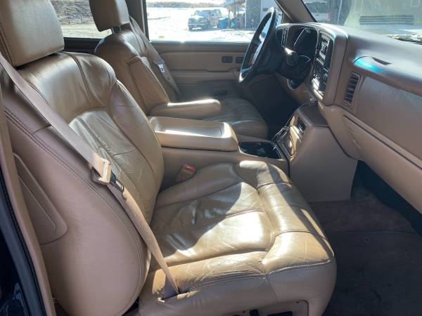 2000 Chevy Suburban 2500 4x4 - cars & trucks - by owner - vehicle... for sale in Park Rapids, MN – photo 10